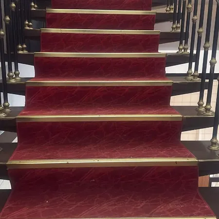 Sürücü Hotel *